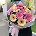 Букет из 13 веток герберы